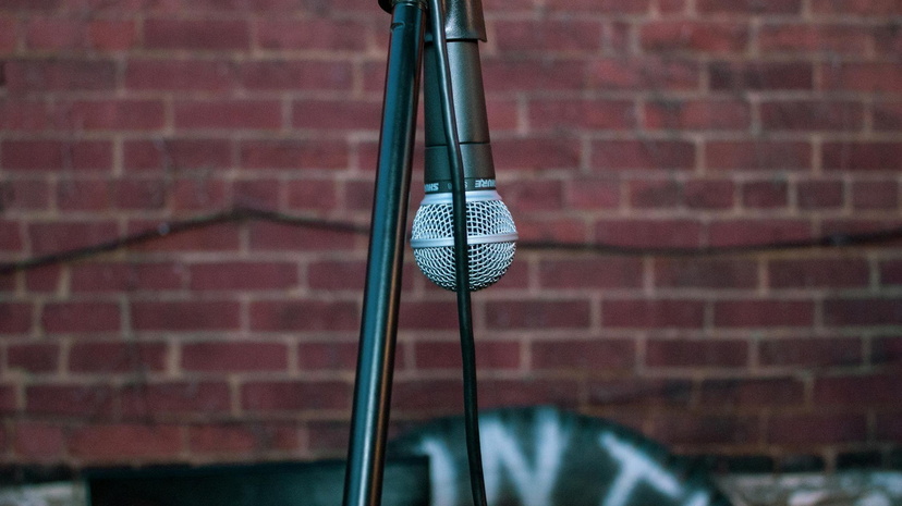 VALENTINE'S DAY COMEDY SHOW