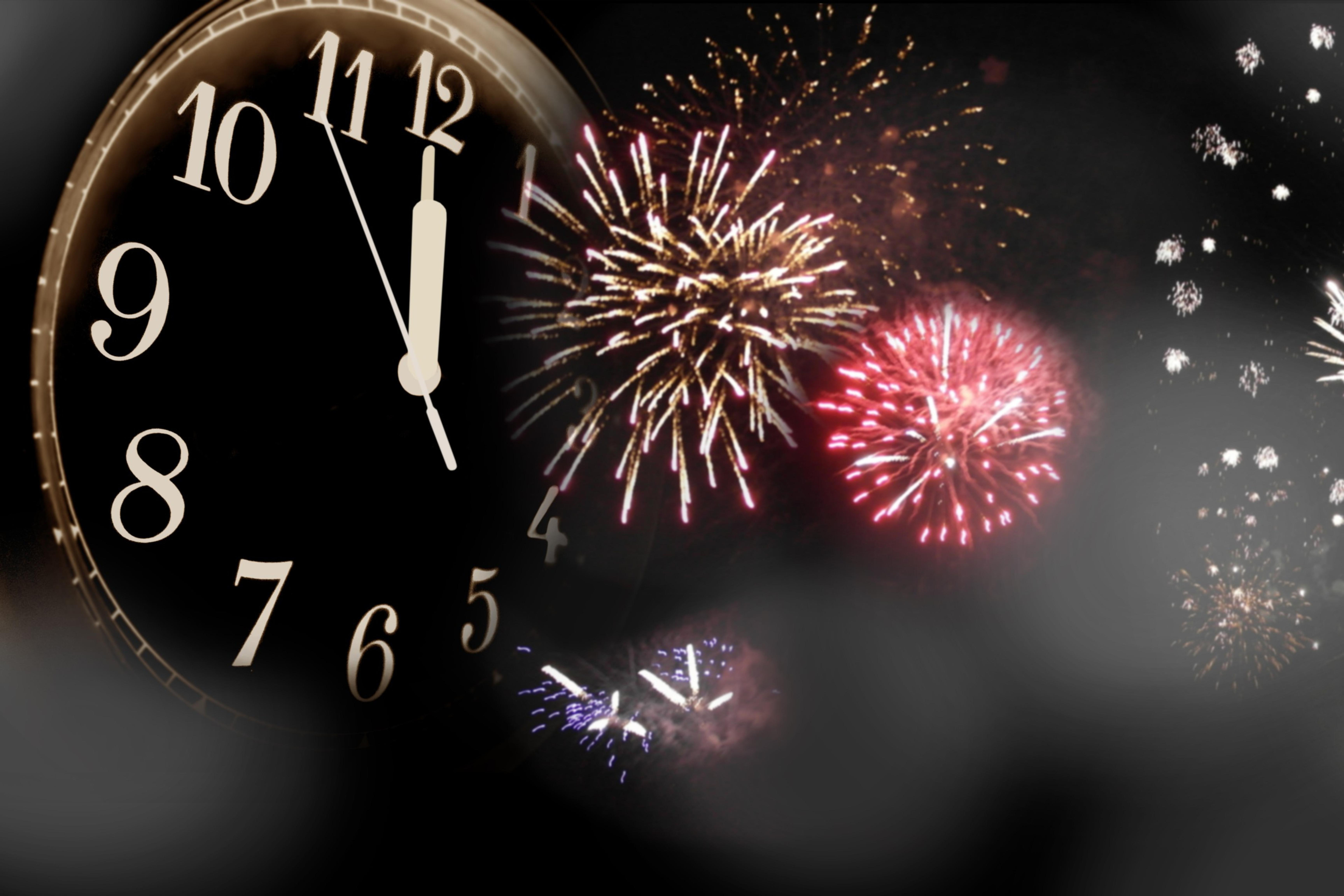 NEW YEAR'S EVE FUN PACK AT HAUNTED TRAILS JOLIET