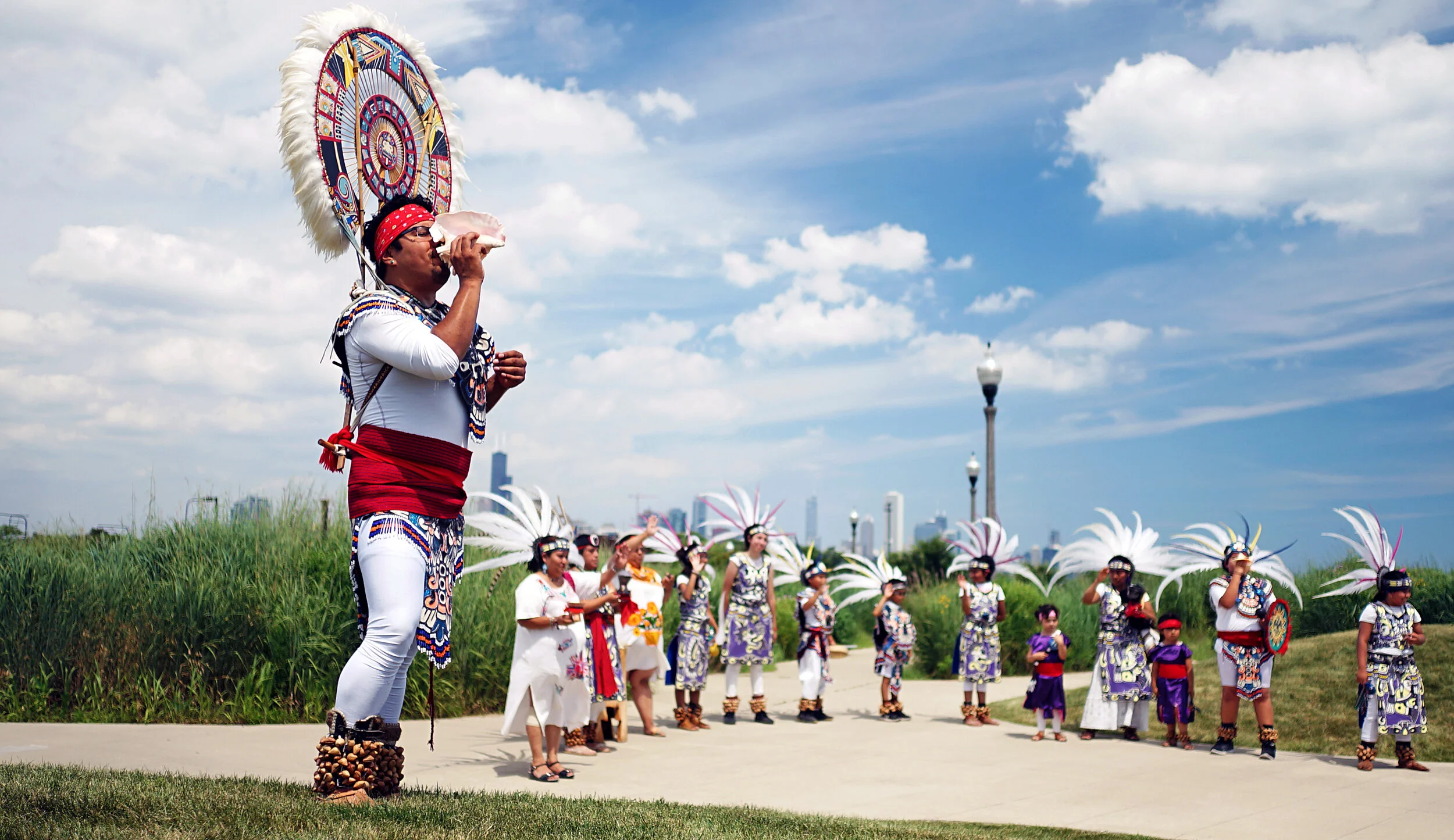 AZTEC DANCE PERFORMANCE: LA DANZA DE LOS CONCHEROS