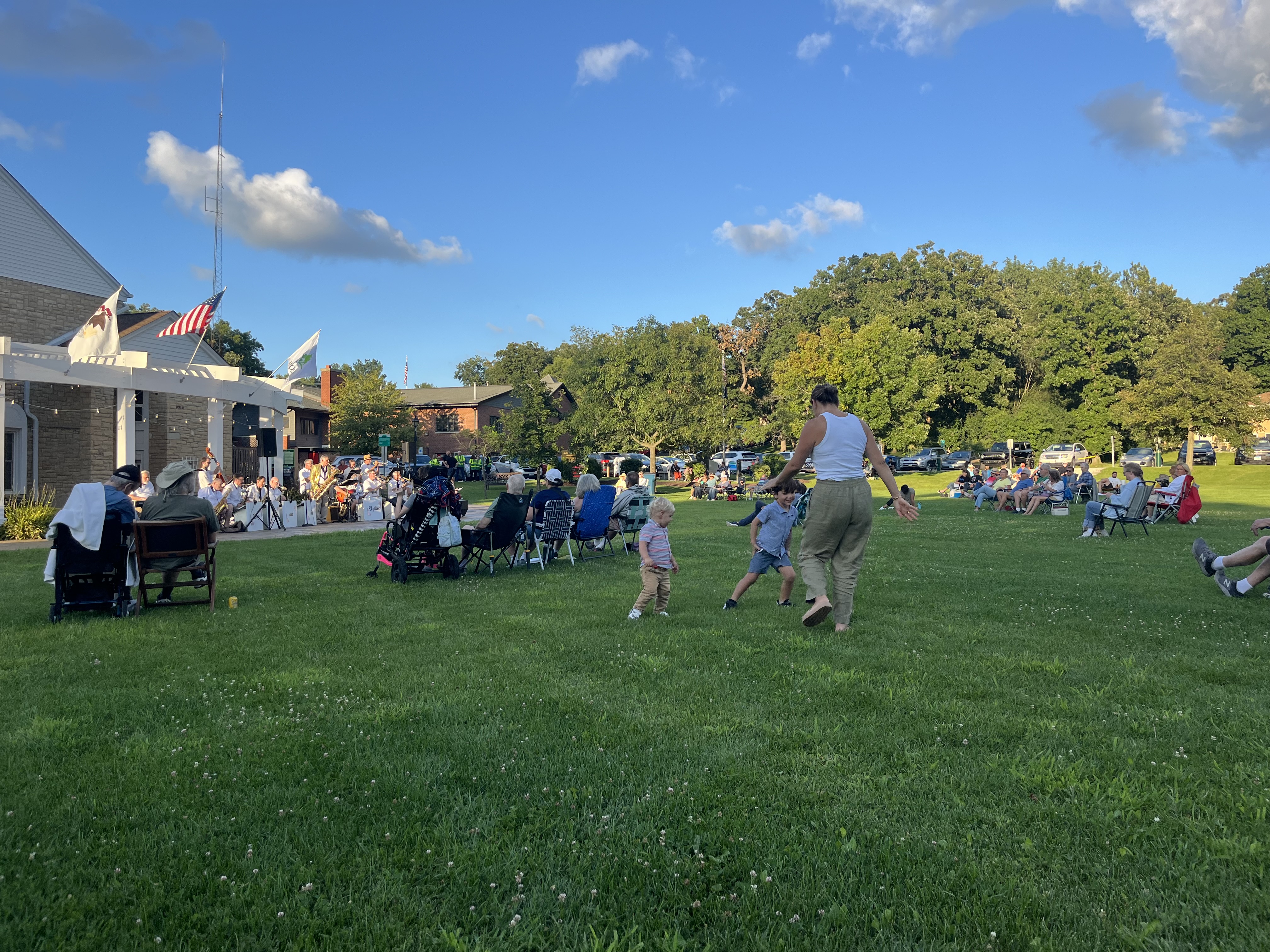 CONCERT ON THE GREEN