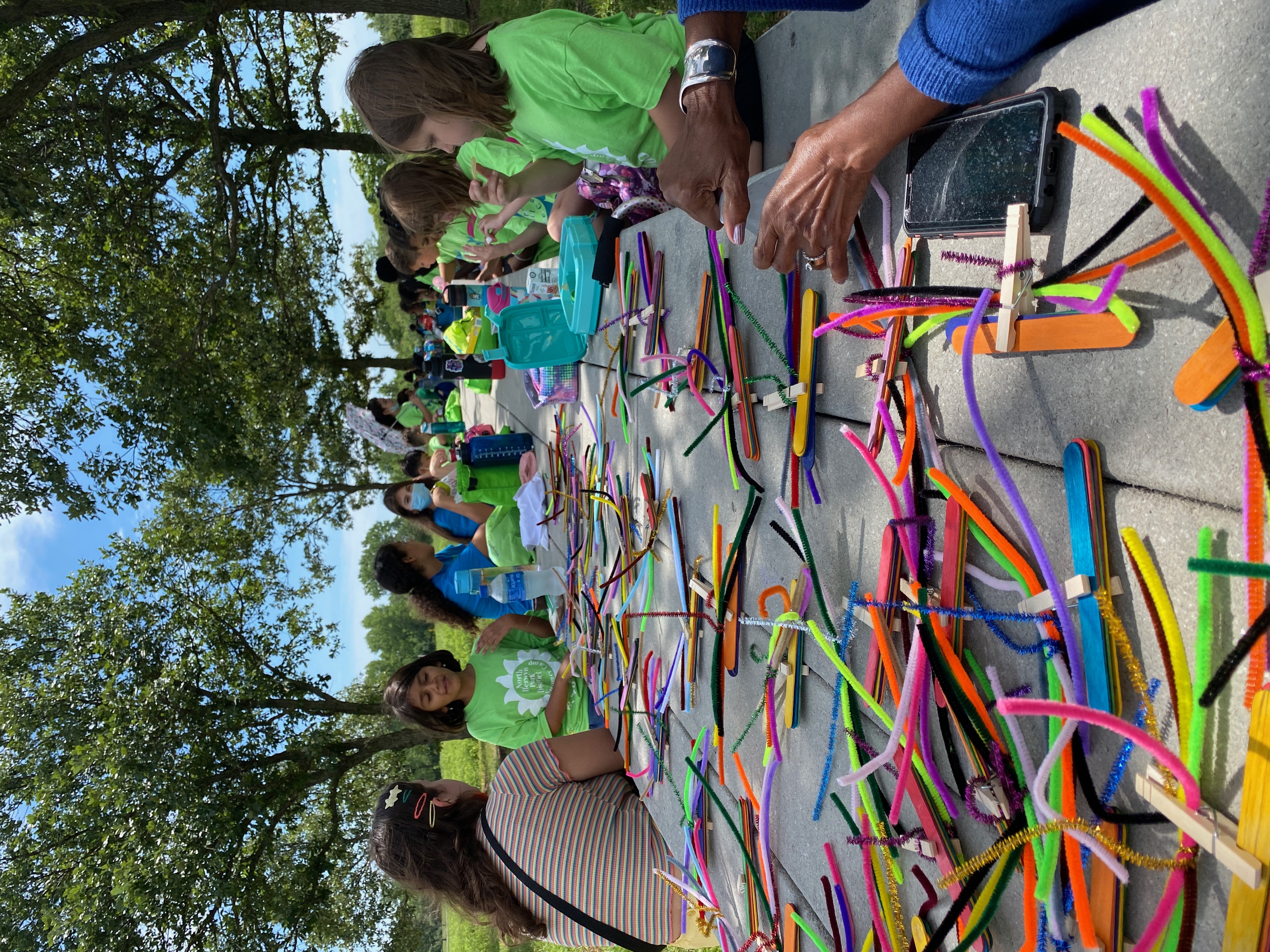 FAMILY FUN NIGHTS: A WALK PLUS MAKE & TAKE PROJECTS