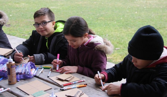 CRAFTERNOON: PAINT AND SIP HOT CHOCOLATE