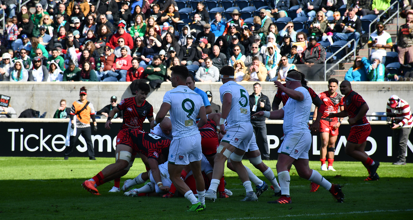 Attractions - Cheer On Professional Teams